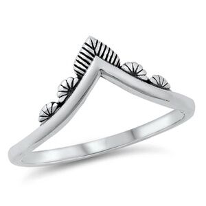 Sterling Silver V-Shaped Ring – Boho Chevron Design (size 5 or 9)